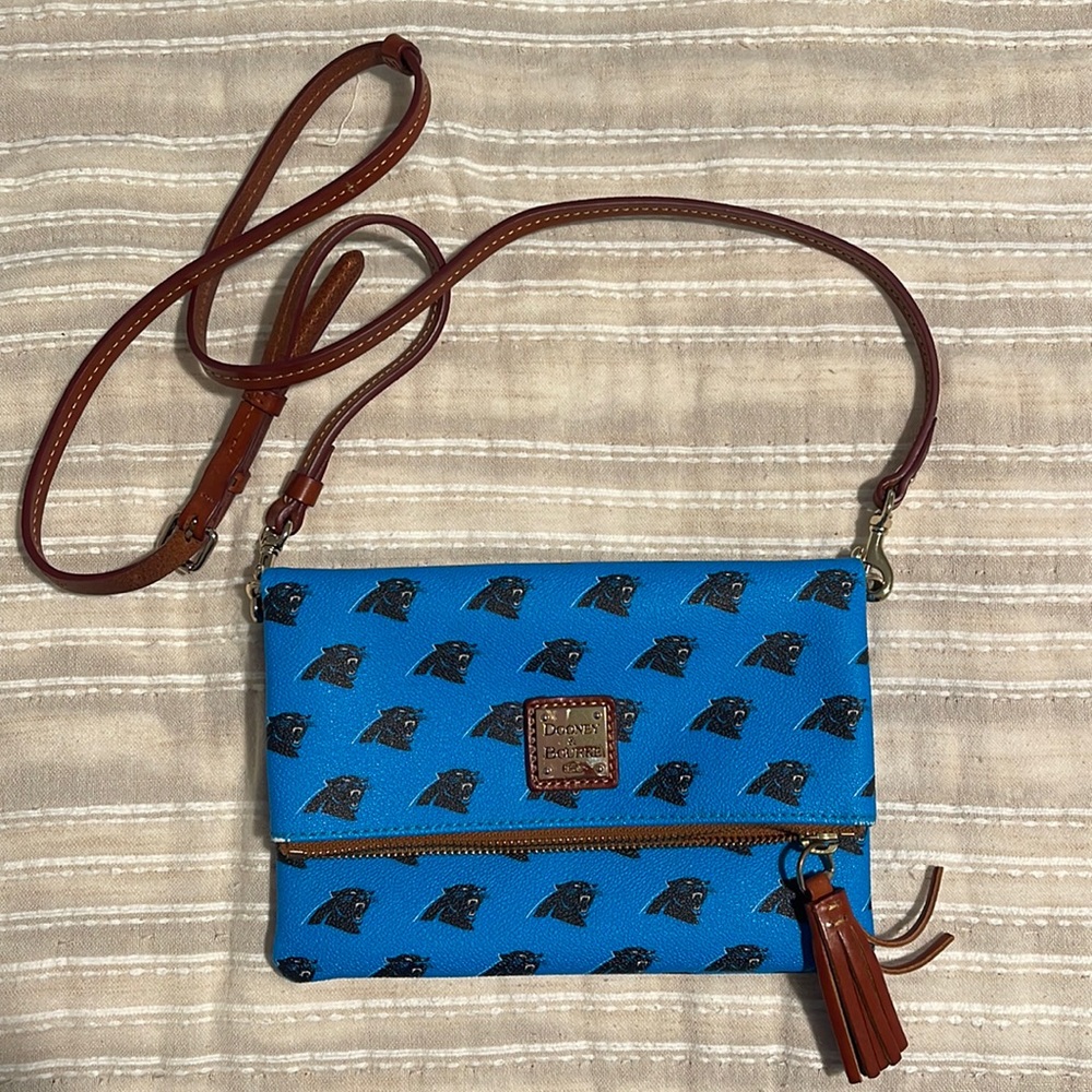 Like New Dooney & Burke Crossbody